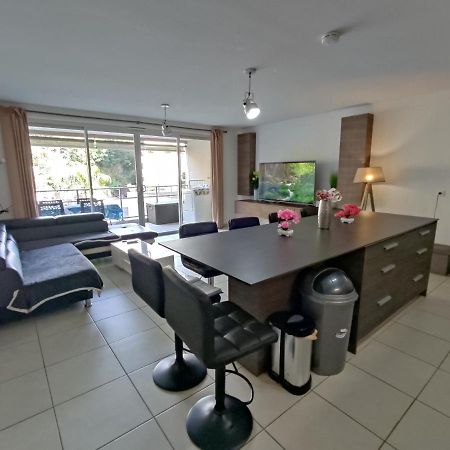 Elegant F3 A La Villa Stencer, Papeete, Calme Climatise Et Spacieux Papeete  Buitenkant foto